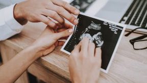 Livio - ledande i Norden inom fertilitet! Liviogruppen är Nordens största grupp av kliniker och experter inom fertilitetsbehandlingar med nio IVF-kliniker, två barnmorskemottagningar och en egen ägg- och spermiebank.